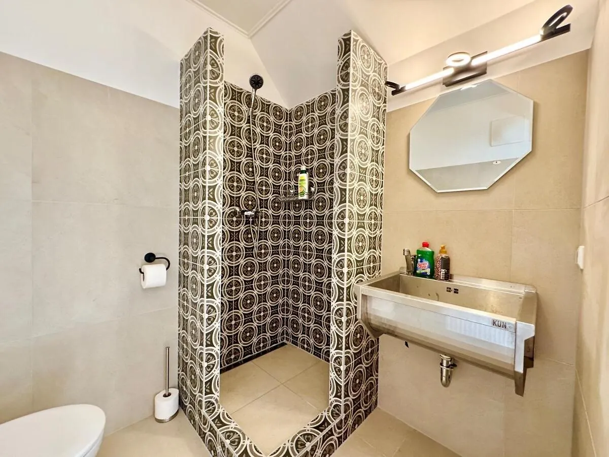 K10 Studio Apartments with Fitness & Parking 비엔나