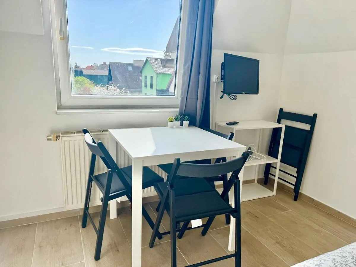 K10 Studio Apartments with Fitness & Parking 비엔나